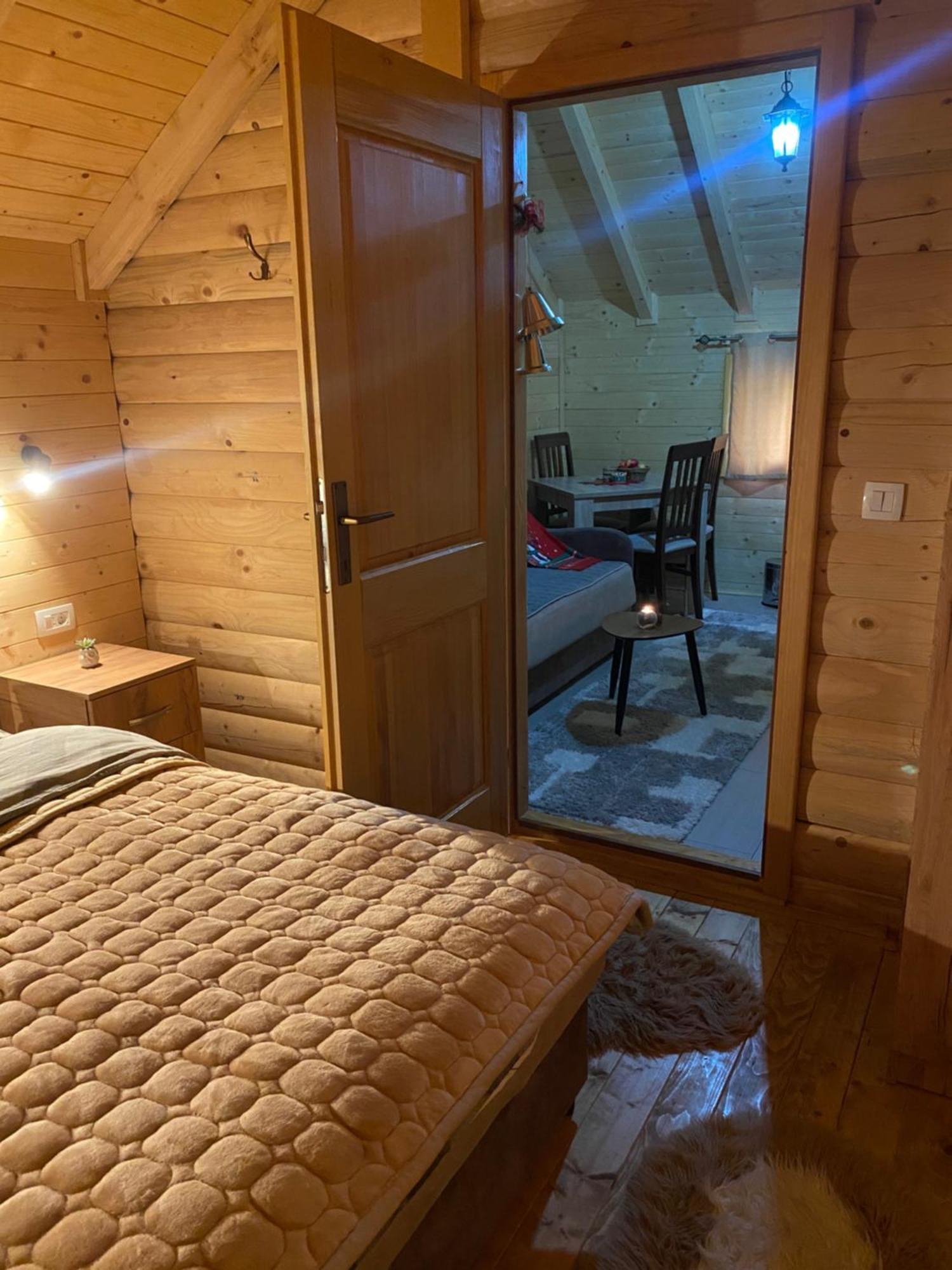 Wooden Corner Apartment Kolasin Exterior photo